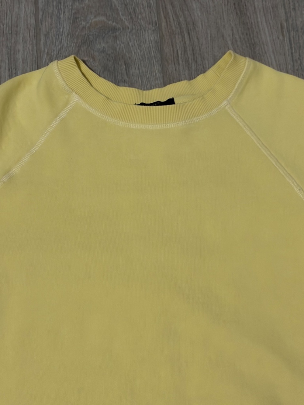 LIKE NEW! Women's Forever 21 Yellow Boyfriend Short Sleeve Sweatshirt - MEDIUM